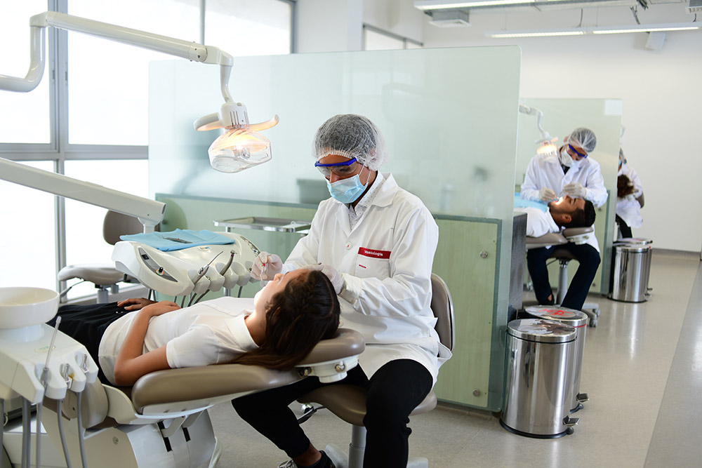 Consultorios médicos, de enfermería y odontológicos